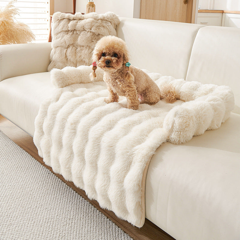 Bolster-Edge Plush Pet Mat for Sofa or Floor, Non-Slip Furniture Cover, 29.5 in (75 cm)