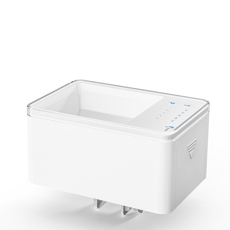 Feeder seen from the front with its mounting bracket